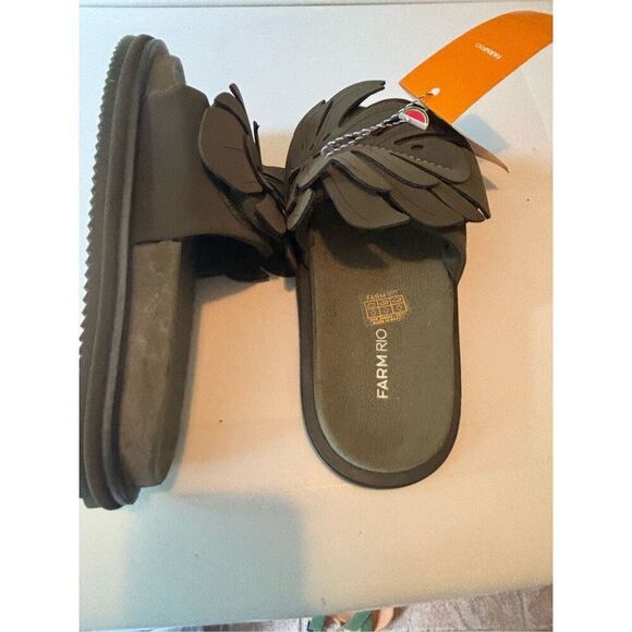 Farm Rio Sandals - Picture 6 of 8